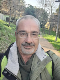 Mark B.